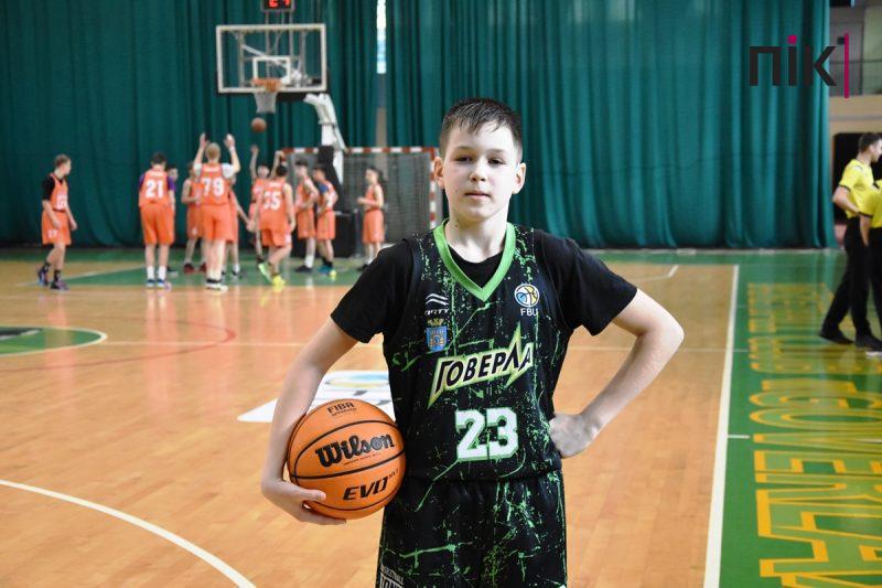 У Франківську змагаються юні чемпіони: до Дня міста стартував баскетбольний турнір (ФОТО) 8 DSC 0324 scaled