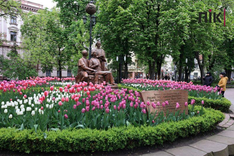 Люди Прикарпаття: як Івано-Франківськ відзначив 361-шу річницю (ФОТО) 13 IMG 0043 resize scaled