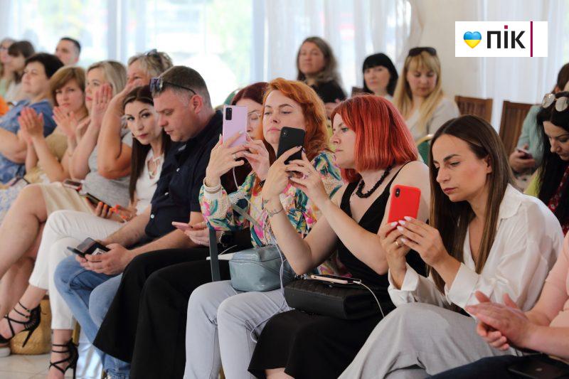 Українські дитячі бренди влаштували благодійний модний подіум у Франківську