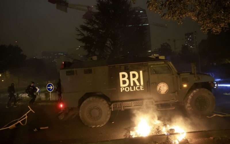 У Франції третю ніч тривають протести: яка причина заворушень (ФОТО, ВІДЕО)