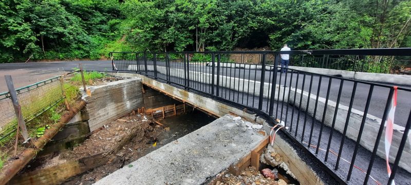 У Яремче завершили ремонт пішохідно-транспортного мосту: скільки грошей витратили (ФОТО)