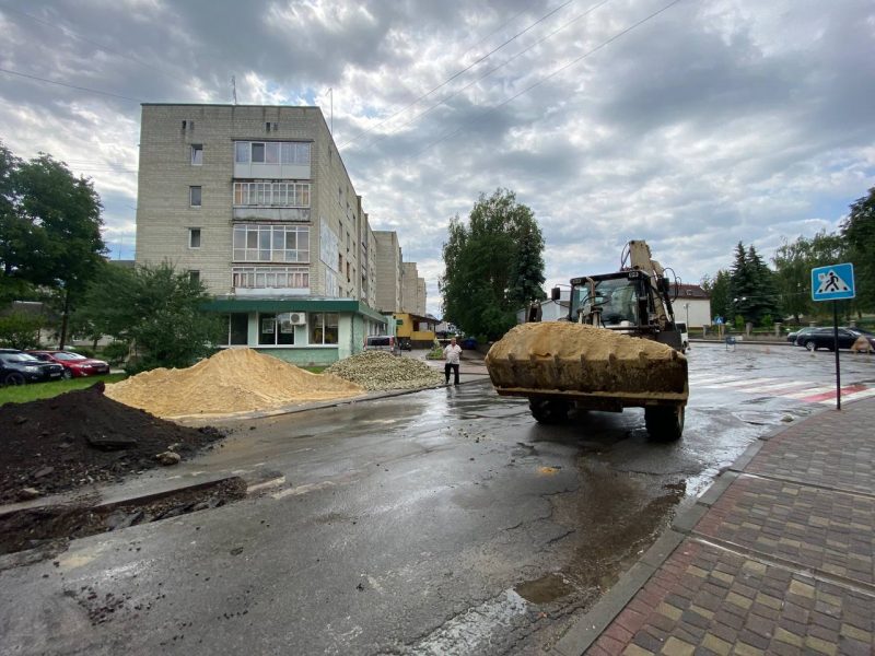 У Городенці розпочали капітальний ремонт каналізаційної мережі (ФОТО)