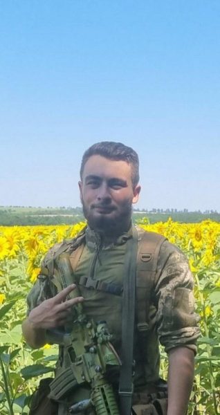 На війні загинув 20-річний військовий з Косівщини Валентин Слюсарчук