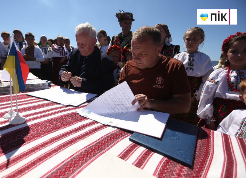 Делегація з Польщі підписала угоду про співпрацю з Косівською міськрадою (ФОТО) 3 GR2A9767 scaled
