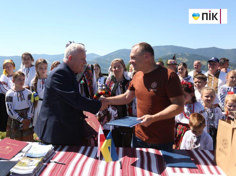 Делегація з Польщі підписала угоду про співпрацю з Косівською міськрадою (ФОТО) 2 GR2A9775 scaled