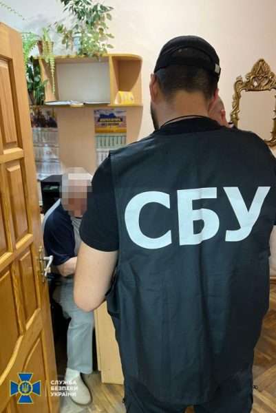 СБУ викрила начальника Калуського ТЦК та СП на системній корупції (ФОТО)