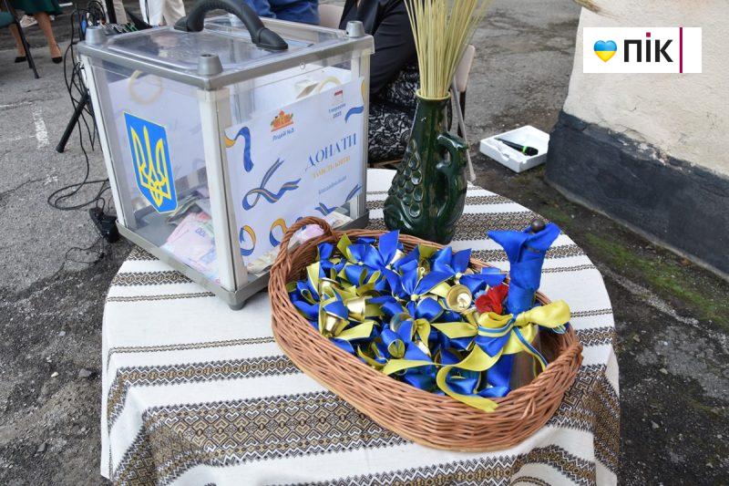 День знань: у Франківських школах пролунав перший дзвоник (ФОТОРЕПОРТАЖ) 3 DSC 0040 scaled