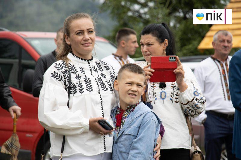 Колоритний Шепіт: як на благодійному фестивалі гостей приймали (ФОТОРЕПОРТАЖ) 9 IMG 0558 scaled