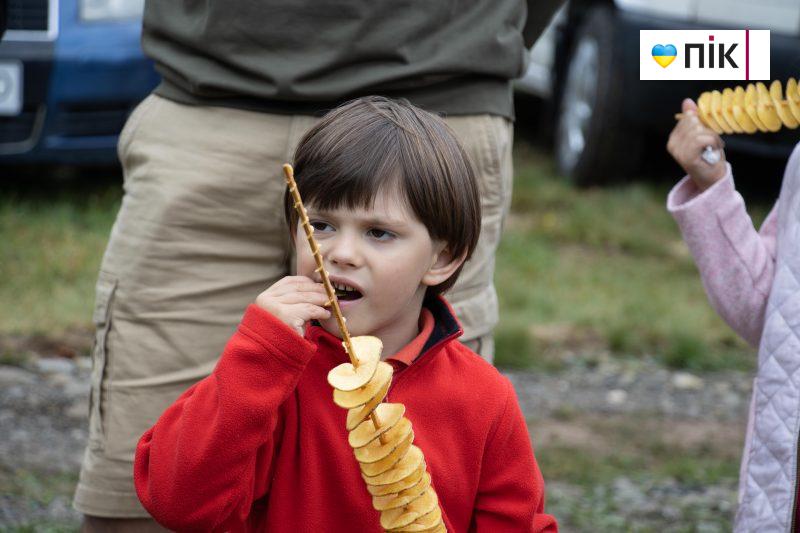 Колоритний Шепіт: як на благодійному фестивалі гостей приймали (ФОТОРЕПОРТАЖ) 45 IMG 0578 scaled