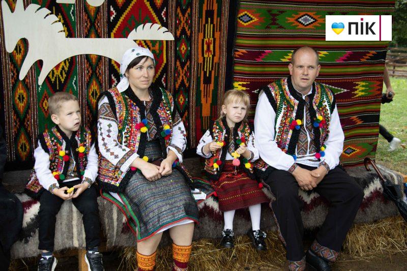 Колоритний Шепіт: як на благодійному фестивалі гостей приймали (ФОТОРЕПОРТАЖ) 12 IMG 0610 scaled