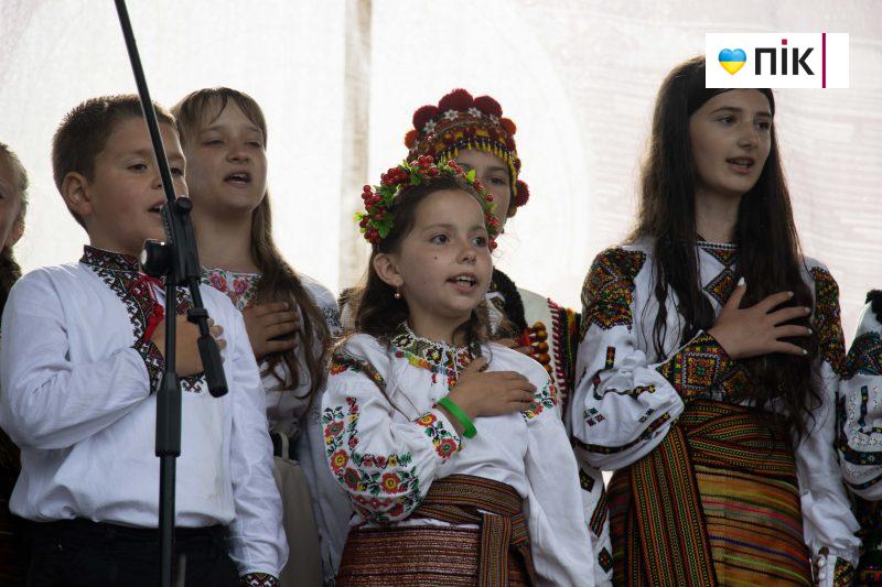 Колоритний Шепіт: як на благодійному фестивалі гостей приймали (ФОТОРЕПОРТАЖ) 17 IMG 0912 scaled