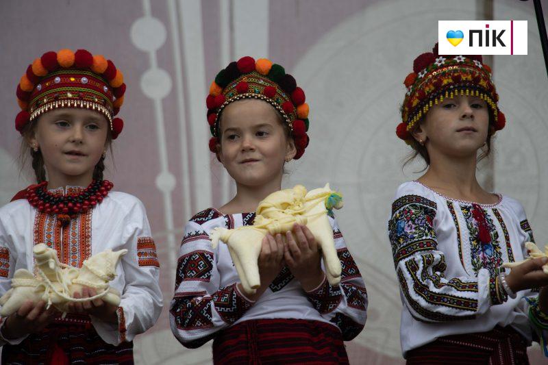 Колоритний Шепіт: як на благодійному фестивалі гостей приймали (ФОТОРЕПОРТАЖ) 26 IMG 0992 scaled