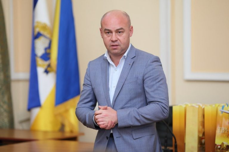 Родичка придбала нерухомість у США: проти мера Тернополя відкрили кримінальне провадження