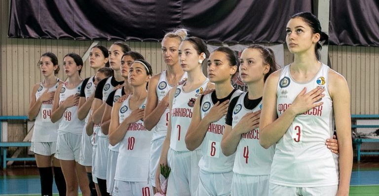 БАСКЕТБОЛ. "Франківськ-Прикарпаття" здобув свою 26-ту поспіль перемогу в Жіночій Суперлізі 12 387867109 850624977072068 5245230674110700661 n