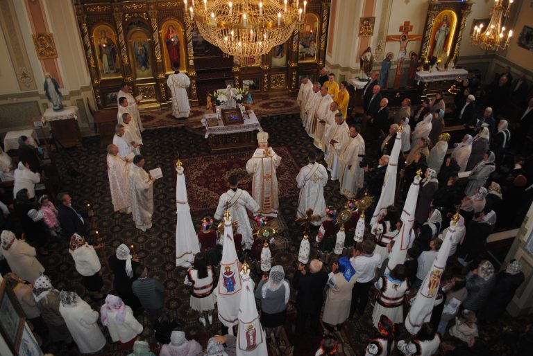 У Старих Богородчанах відзначили 20-річний ювілей храму Різдва Пресвятої Богородиці (ФОТО) 10 У Старих Богородчанах відзначили 20-річний ювілей храму Різдва Пресвятої Богородиці (ФОТО)