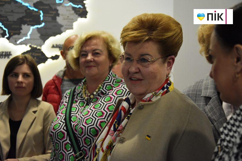 Комфорт, захист і безпека: як виглядає оновлений головний перший поверх обласного перинатального центру (ФОТОРЕПОРТАЖ) 4 DSC 0032 1 scaled