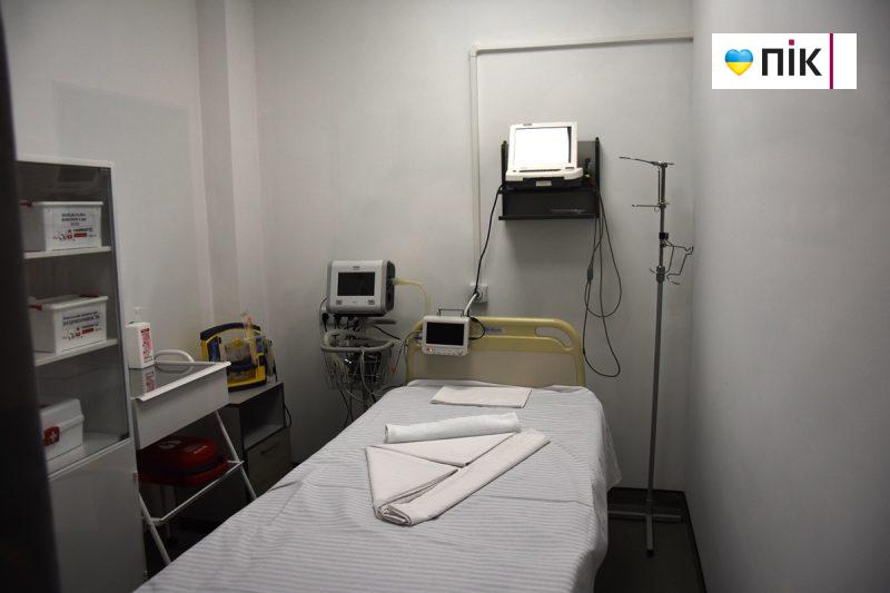 Комфорт, захист і безпека: як виглядає оновлений головний перший поверх обласного перинатального центру (ФОТОРЕПОРТАЖ) 24 DSC 0037 scaled