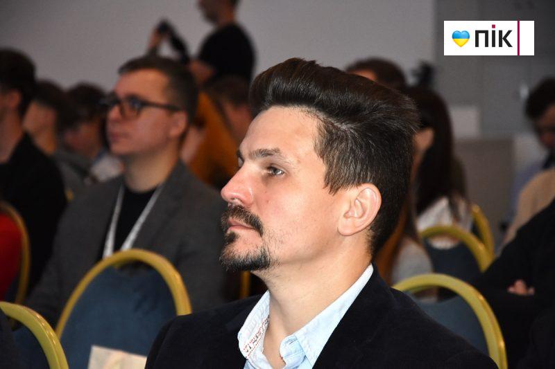 «Україна має стати флагманом розвитку нових джерел енергії»: на Прикарпатті відбувся Міжнародний нафтогазовий форум (ФОТОрепортаж) 13 DSC 0074 scaled