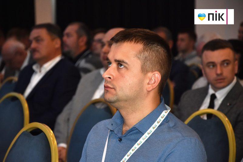 «Україна має стати флагманом розвитку нових джерел енергії»: на Прикарпатті відбувся Міжнародний нафтогазовий форум (ФОТОрепортаж) 15 DSC 0079 scaled