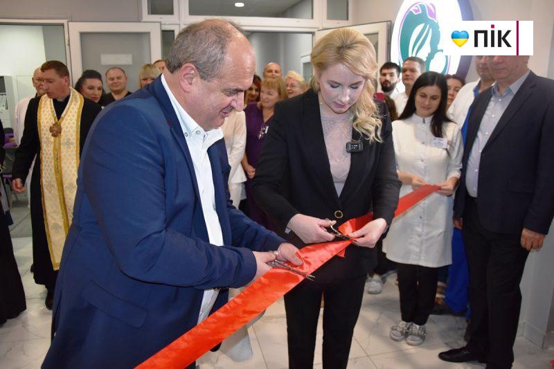 Комфорт, захист і безпека: як виглядає оновлений головний перший поверх обласного перинатального центру (ФОТОРЕПОРТАЖ) 20 DSC 0144 1 scaled