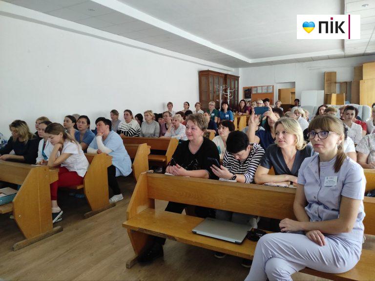 Чиста лікарня - безпечна для пацієнта: у Франківську для медиків провели тренінг (ФОТО) 5 IMG 20231025 103035 980