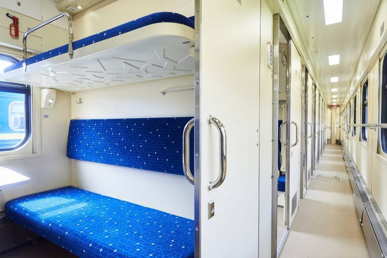 "Укрзалізниця" запроваджує жіночі купе в потязі, який курсує через Івано-Франківськ 9 kupezhin