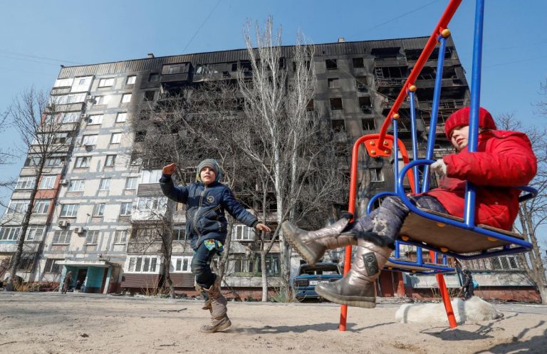 19 тис. сімей уже отримали 1,5 млрд грн виплат за пошкоджене майно — Шмигаль 10 1648079923 2484