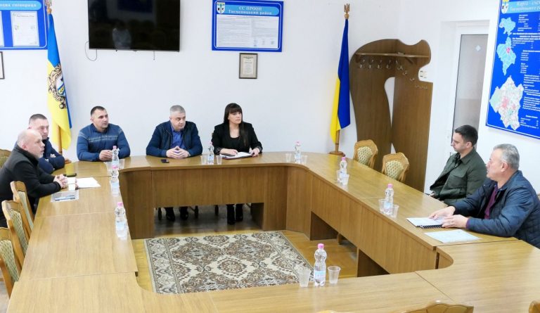 У Тисмениці провели нараду з перевізниками: про що домовилися (ФОТО)
