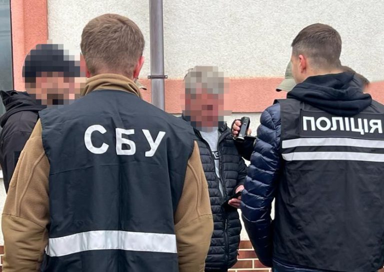 На Львівщині чоловік переправляв ухилянтів за кордон: "послуги" оцінив у 10 тисяч доларів (ФОТО) 7 401480442 734298745408566 1282570412959875619 n