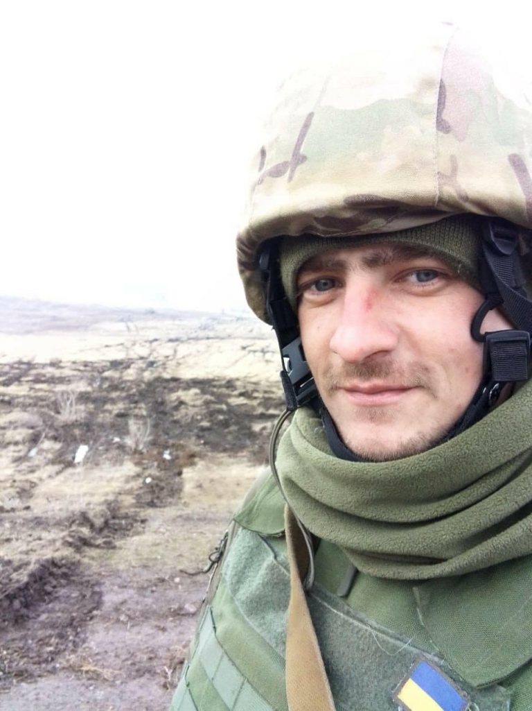 На Донеччині загинув військовий з Надвірнянщини Володимир Токарук 3 На Донеччині загинув військовий з Надвірнянщини Володимир Токарук