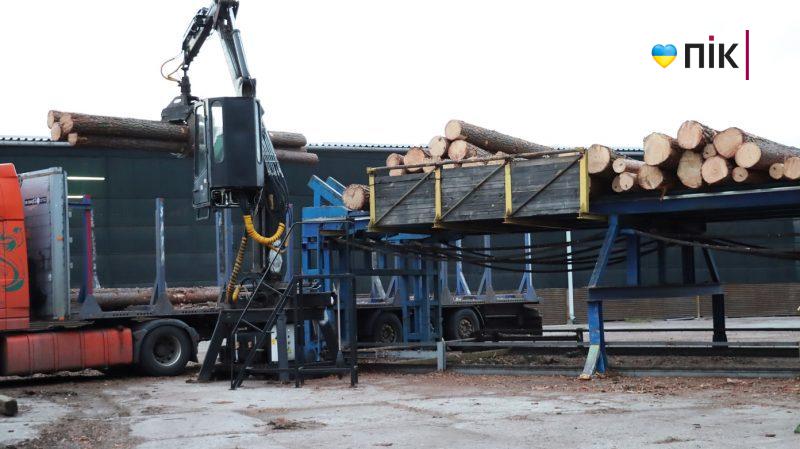 Деревообробна галузь Чернігівщини: в область приїхали підприємці з дванадцяти регіонів країни (ФОТОРЕПОРТАЖ) 41 IMG 5518 scaled