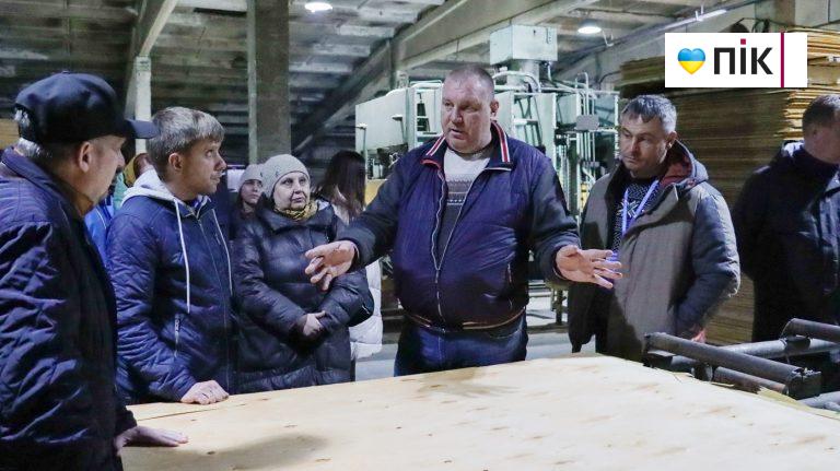 Деревообробна галузь Чернігівщини: в область приїхали підприємці з дванадцяти регіонів країни (ФОТОРЕПОРТАЖ) 1 IMG 5833