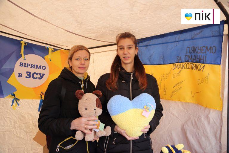 Люди Прикарпаття: благодійний ярмарок в Івано-Франківську (ФОТО) 1 IMG 9253 resize