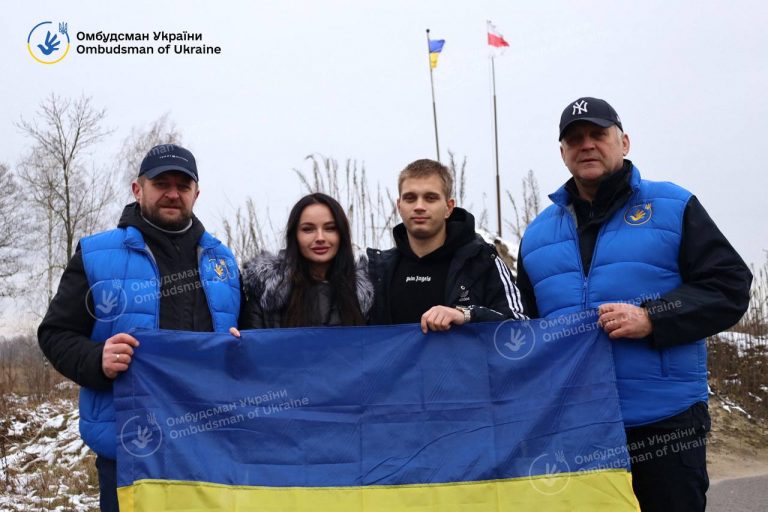 Депортований з Маріуполя до РФ юнак повернувся в Україну (ФОТО) 7 photo1700397836