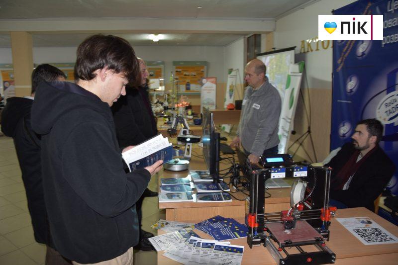 ІФНТУНГ відчинив свої двері для майбутніх абітурієнтів (ФОТОРЕПОРТАЖ) 13 3 1 scaled