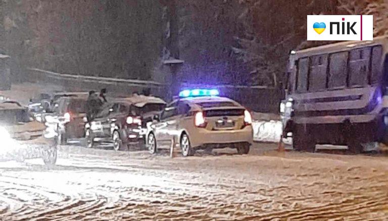 ДТП в Івано-Франківську: зіштовхнулися одразу декілька автівок (ФОТО) 5 400879120 1357173091838050 8089128912387782575 n