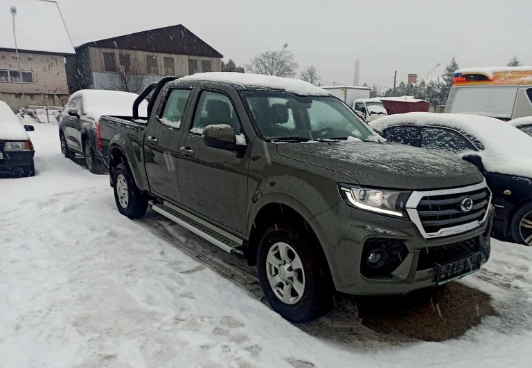 З Калуської громади для військовослужбовців передали автомобіль (ФОТО) 6 406899837 378231471395026 1939458063809928880 n
