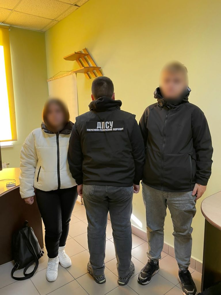 На кордоні з Польщею прикордонники викрили аферу "молодят" 1 412863884 693829319594167 1714108814235869405 n