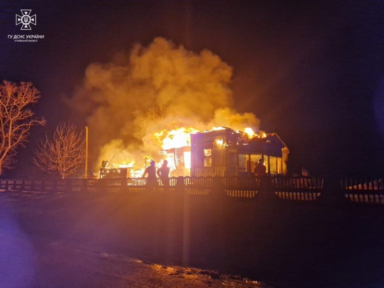 У Київській області на Різдво горіли дві церкви (ФОТО) 14 У Київській області на Різдво горіли дві церкви (ФОТО)