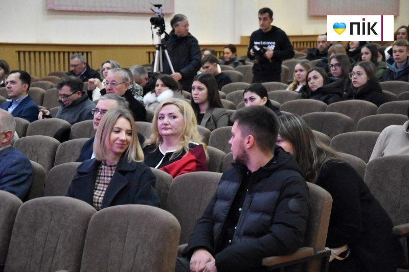 ІФНТУНГ відчинив свої двері для майбутніх абітурієнтів (ФОТОРЕПОРТАЖ) 7 DSC 0030 scaled