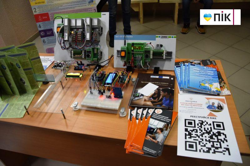 ІФНТУНГ відчинив свої двері для майбутніх абітурієнтів (ФОТОРЕПОРТАЖ) 15 DSC 0089 scaled