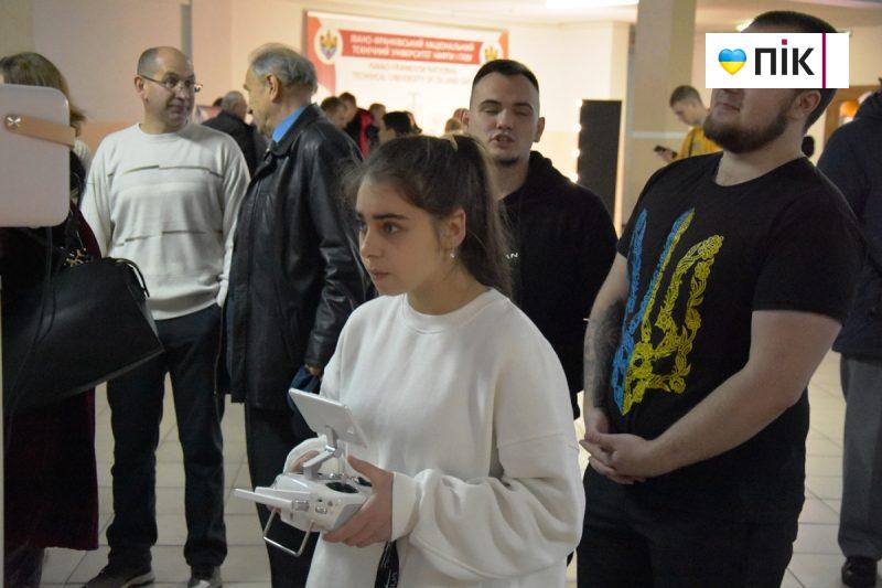 ІФНТУНГ відчинив свої двері для майбутніх абітурієнтів (ФОТОРЕПОРТАЖ) 18 DSC 0109 scaled