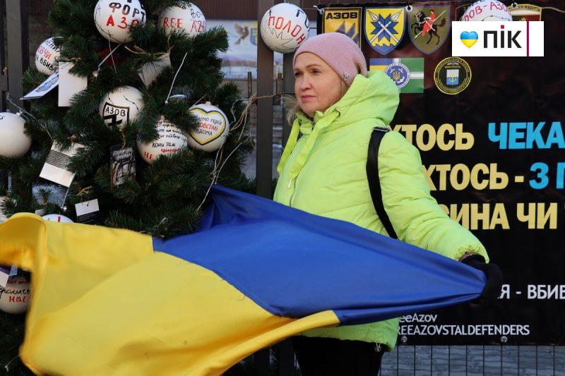 У Франківську просто неба відкрилася виставка малюнків дітей військовополонених (ФОТО) 7 IMG 4986 resize scaled