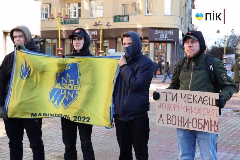 У Франківську просто неба відкрилася виставка малюнків дітей військовополонених (ФОТО) 8 IMG 5043 resize scaled