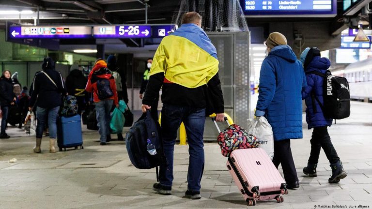 Українці стикаються із візовою аферою у Великій Британії: деталі