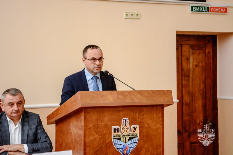 ІФНТУНГ став платформою з пошуку рішень для розвитку громад, бізнесу та самоврядування 6 417459906 822349283267806 692237272840692425 n
