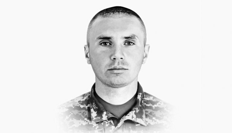 Герої не вмирають: у Франківську вшанують пам’ять загиблого героя 3 418996387 7200406523370115 4018270176283196253 n