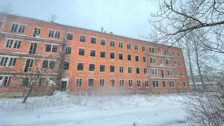 У Надвірній обвалилася частина приміщення школи-інтернату: дітей перевели на дистанційне навчання