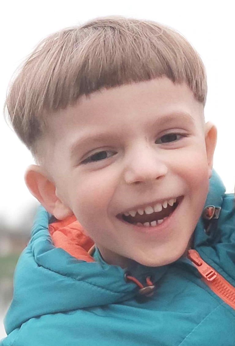 У Львові помер хлопчик, який впав у кому після видалення молочних зубів 7 У Львові помер хлопчик, який впав у кому після видалення молочних зубів