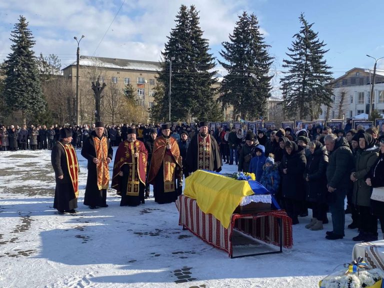 Вважався зниклим безвісти: на війні загинув 23-річний прикарпатець Дмитро Вежбіцький (ФОТО) 3 421222481 1108748740441672 1278203228185137225 n